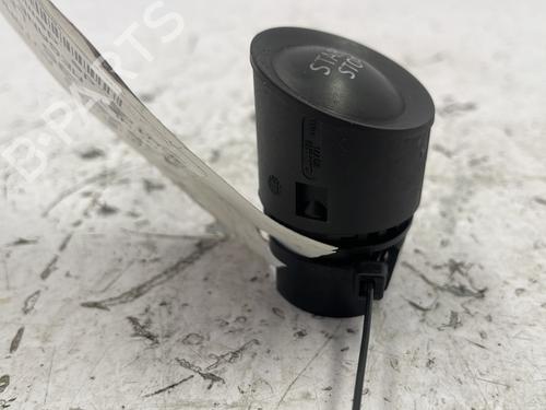 Used Switch Switch RENAULT MEGANE II (BM0/1_, CM0/1_) 1.5 dCi (BM1F, CM1F) (86 hp) 22842381 22842381
