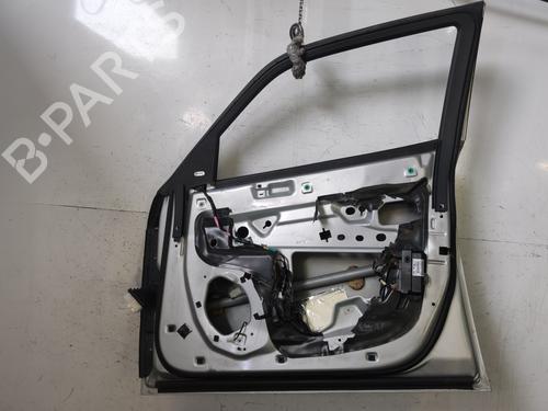 Used Right front door Right front door CHRYSLER 300C Touring (LX, LE) 3.0 CRD (218 hp) 34384622 34384622