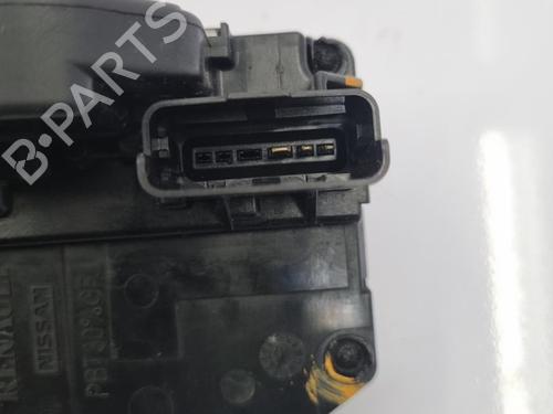 Front right lock NISSAN NOTE (E11, NE11) 1.5 dCi | BP22824604C97