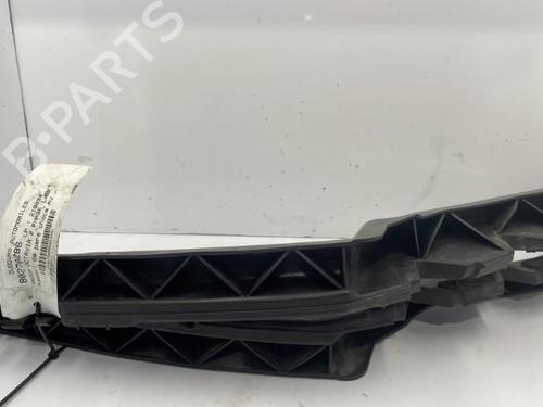 Used Front bumper bracket Front bumper bracket SKODA OCTAVIA II Combi (1Z5) 2.0 TDI 16V (136 hp) 22831412 22831412