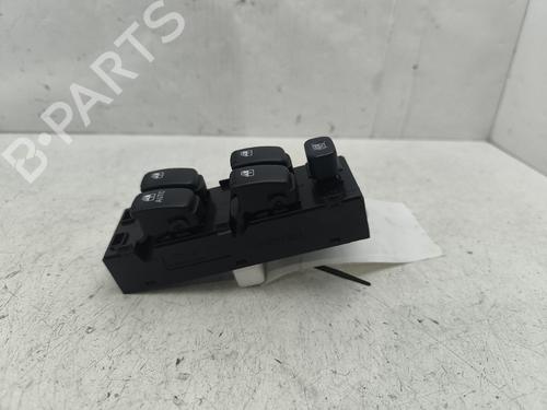 Venstre fortil elrude kontakt Venstre fortil elrude kontakt HYUNDAI MATRIX (FC) 1.6 (103 hp) 35886882 35886882