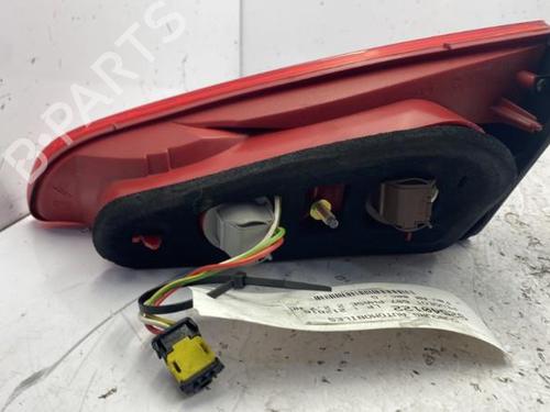 Used Left tailgate light Left tailgate light PEUGEOT 607 (9D, 9U) 2.7 HDi 24V (204 hp) 22840877 22840877