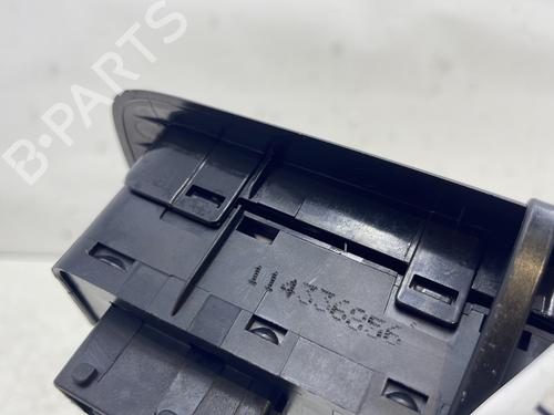 Left front window switch PEUGEOT 208 I (CA_, CC_) 1.2 VTI 82 | BP29894241I27