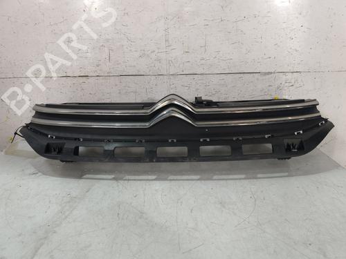 Used Grille CITROËN C3 III (SX) 1.2 THP 110 (SXHNPS, SXHNZT, SXHNZ6) (110 hp) 30088264