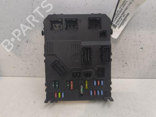 Used Fuse box Fuse box CITROËN XSARA PICASSO (N68) 1.6 HDi (90 hp) 28054424 28054424