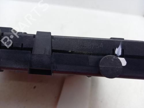 Fuse box PEUGEOT 407 Coupe (6C_) 2.2 16V | BP31581729E1 - Image 4