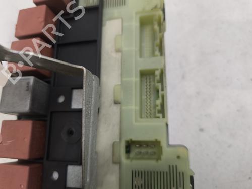 Used Fuse box Fuse box 36780683 36780683