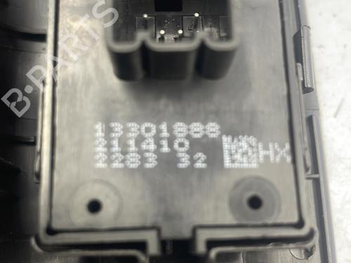 Used Right rear window switch Right rear window switch OPEL MERIVA B MPV (S10) 1.4 (75) (100 hp) 22829308 22829308
