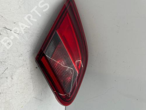Venstre baglygte bagklap Venstre baglygte bagklap OPEL CORSA E (X15) 1.4 (08, 68) (90 hp) 39743063 39743063