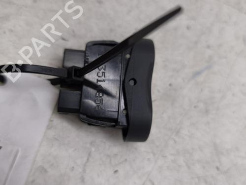 Left front window switch DACIA SANDERO 1.4 MPI LPG | BP29582174I27 