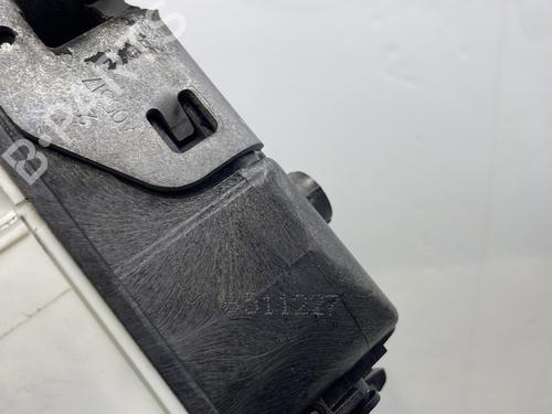 Højre bagtil lås CITROËN C4 CACTUS 1.2 VTi 75 / PureTech 75 | BP31081428C99 