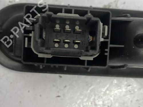 Used Right rear window switch Right rear window switch RENAULT MODUS / GRAND MODUS (F/JP0_) 1.5 dCi (FP0F, JP0F) (86 hp) 22836858 22836858