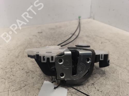 Used Front right lock TOYOTA YARIS (_P13_) 1.5 Hybrid (NHP130_, NHP130) (101 hp) 24197500