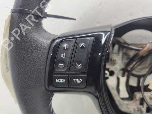 Used Steering wheel Steering wheel TOYOTA YARIS (_P13_) 1.5 (NSP131_) (112 hp) 30882134 30882134