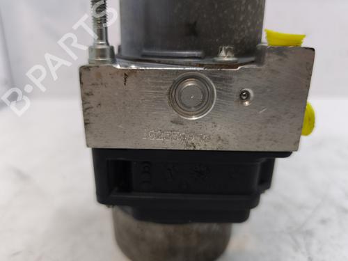 Used ABS pump ABS pump RENAULT MODUS / GRAND MODUS (F/JP0_) 1.2 (JP0C, JP0K, FP0C, FP0K, FP0P, JP0P, JP0T) (75 hp) 27093813 27093813