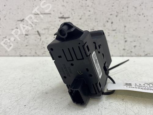 Used Switch Switch RENAULT SCÉNIC III (JZ0/1_) 1.5 dCi (106 hp) 28610343 28610343