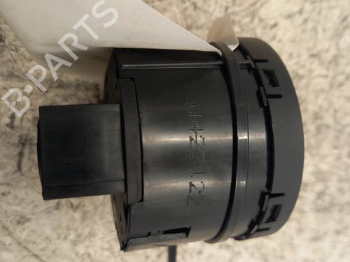 Used Headlight switch Headlight switch VW GOLF VI (5K1) 1.6 TDI (90 hp) 24322752 24322752