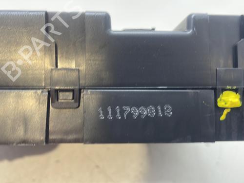Fuse box LANCIA PHEDRA (179_) 2.0 JTD (179.AXH1B, 179.BXH1B) | BP28963453E1