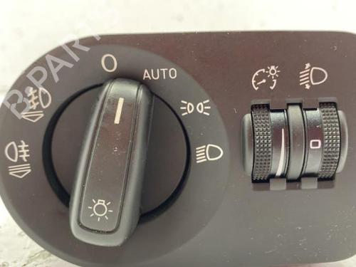 Used Headlight switch Headlight switch AUDI A1 (8X1, 8XK) 1.6 TDI (90 hp) 22836234 22836234