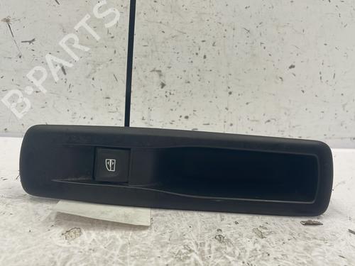 Used Right rear window switch Right rear window switch RENAULT MEGANE III Hatchback (BZ0/1_, B3_) [2008-2026] 25603041 25603041