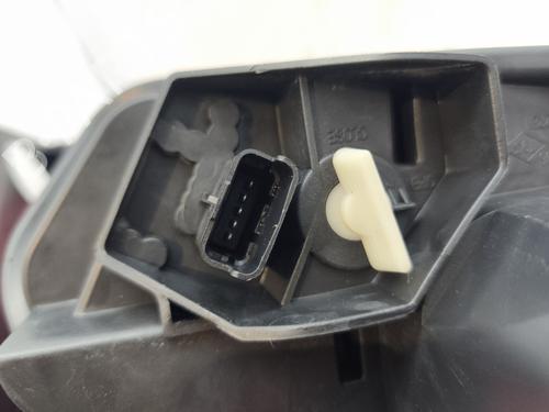 left-taillight-renault-megane-ii-saloon-lm01_-2003-26585206 main image