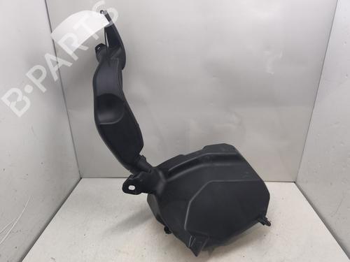 Used Windscreen washer tank TESLA MODEL Y (5YJY) Long Range All-wheel Drive (514 hp) 31069732