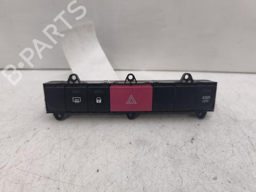 Used Warning switch PEUGEOT BOXER Van 2.2 HDi 130 (131 hp) 30899212