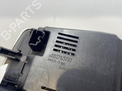 interior-roof-light-peugeot-508-sw-i-8e_-2010-2011-2012-2013-2014-2015-2016-2017-2018-29286035 main image