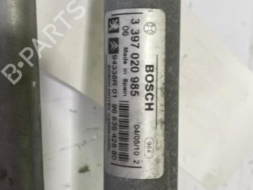 Used Front wiper motor PEUGEOT 308 CC (4B_) 2.0 HDi (4BRHRH, 4BRHRJ) (136 hp) 22832868