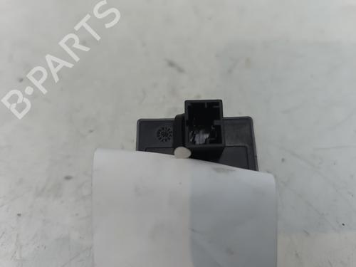 Left front window switch VW POLO IV (9N_, 9A_) 1.2 12V | BP29377495I27 
