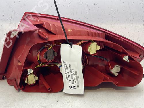 left-taillight-peugeot-407-6d_-2004-2005-2006-2007-2008-2009-2010-2011-28156680 main image