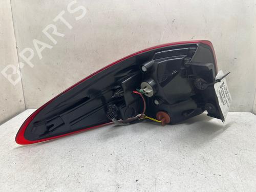 Used Right taillight Right taillight KIA CARENS IV 1.7 CRDi (116 hp) 40516357 40516357
