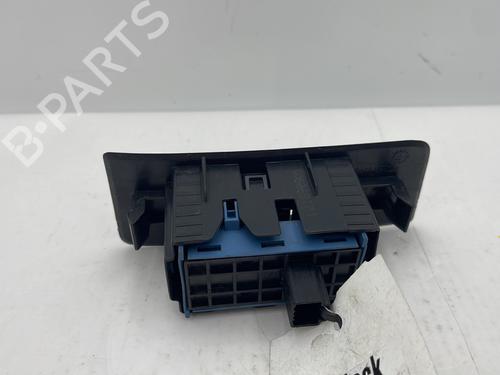 Used Right rear window switch Right rear window switch TOYOTA VERSO (_R2_) 2.0 D-4D (AUR20_, AUR20R) (124 hp) 32703864 32703864