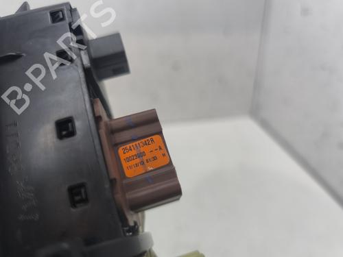 Used Switch Switch DACIA DUSTER (HS_) 1.5 dCi 4x4 (109 hp) 28118110 28118110