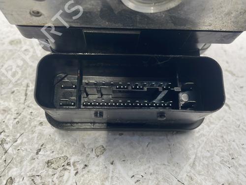 Used ABS pump ABS pump RENAULT LAGUNA Coupe (DT0/1) 1.5 dCi (110 hp) 25700636 25700636