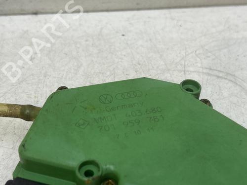 Used Front right lock Front right lock VW TRANSPORTER T4 Platform/Chassis (70E, 70L, 70M, 7DE, 7DL, 7D 2.5 TDI (102 hp) 39743009 39743009