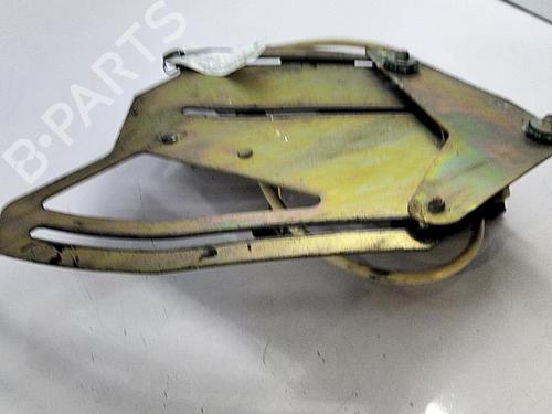 Used Rear right window mechanism Rear right window mechanism ROVER 100 Convertible (XP) 111 (60 hp) 22818778 22818778
