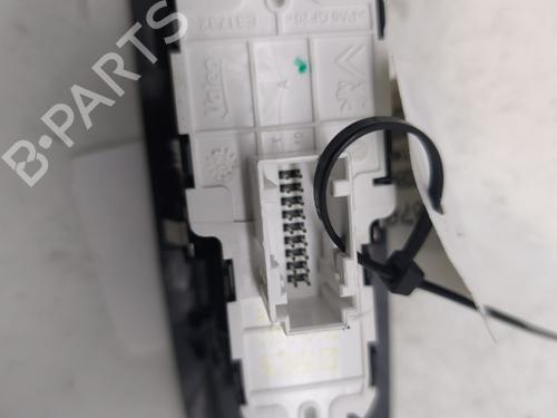 switch-citroen-jumpy-iii-van-v_-2016-26585478 main image