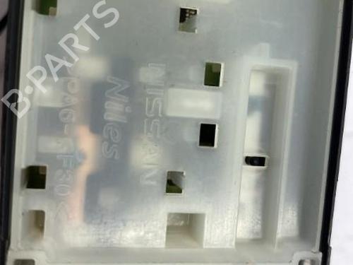 Used Switch NISSAN MICRA IV (K13K, K13KK) 1.2 (80 hp) 22843339