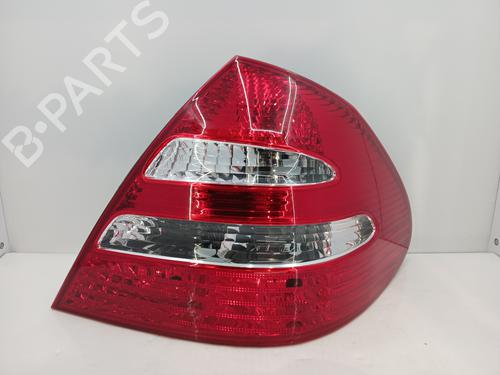 right-taillight-mercedes-benz-e-class-w211-2002-2003-2004-2005-2006-2007-2008-2009-32426715 main image