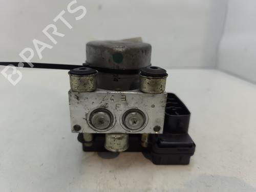 ABS Bremseaggregat TOYOTA YARIS (_P1_) 1.4 D-4D (NLP10_, NLP10R) (75 hp) 29598742