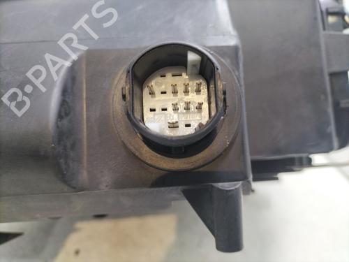 right-headlight-lancia-ypsilon-843_-2003-2004-2005-2006-2007-2008-2009-2010-2011-32228308 main image