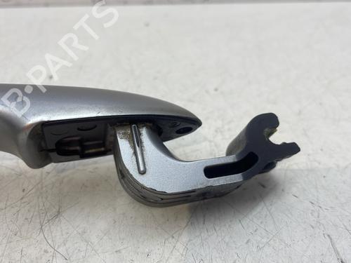 Used Front right exterior door handle Front right exterior door handle RENAULT CLIO III Hatchback Van (SB_, SR_) [2005-2026] 28610417 28610417