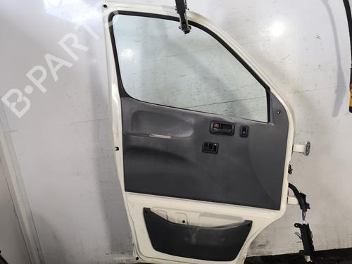 Left front door TOYOTA HIACE IV Van (__H1_, __H2_) 2.5 D-4D (KLH12, KLH22) | BP26642639C2 