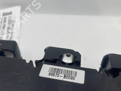 Left front window switch KIA SOUL II (PS) 1.6 GDI | BP32274438I27 - Image 3