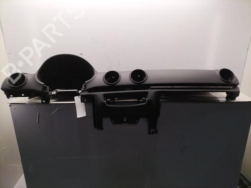 Instrumentbræt AUDI A3 Sportback (8VA, 8VF) 2.0 TDI (150 hp) 27931146
