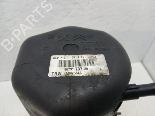 steering-pump-citroen-c5-iii-rd_-2008-2009-2010-2011-2012-2013-2014-2015-2016-2017-32703515 main image