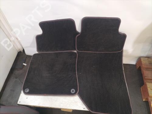 Seats set PEUGEOT 308 II (LB_, LP_, LW_, LH_, L3_) 1.6 GTi (L35GNH) | BP29261042C78 