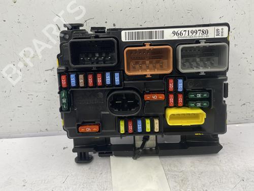 Fuse box CITROËN C3 II (SC_) 1.4 HDi 70 (SC8HZC, SC8HR0, SC8HP4) | BP25280378E1  - Image 5