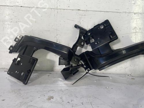 Used Rear bumper bracket LAND ROVER RANGE ROVER EVOQUE (L538) 2.0 D (150 hp) 22842273